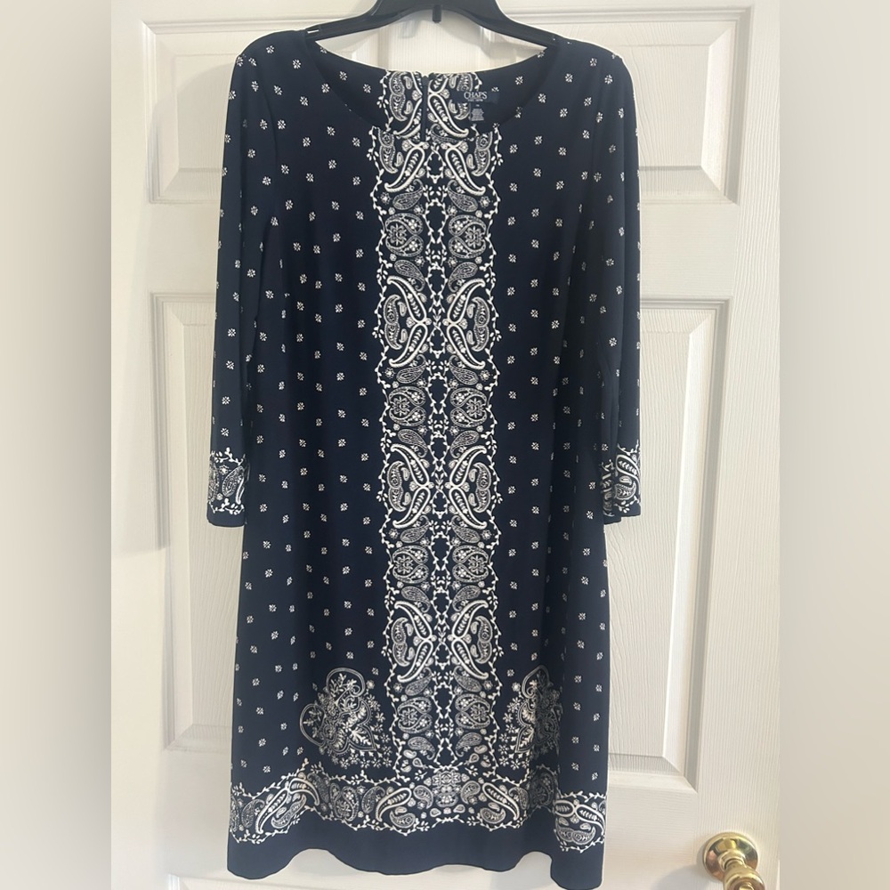 Chaps Women’s Dress Dark Navy Blue Paisley sheath style